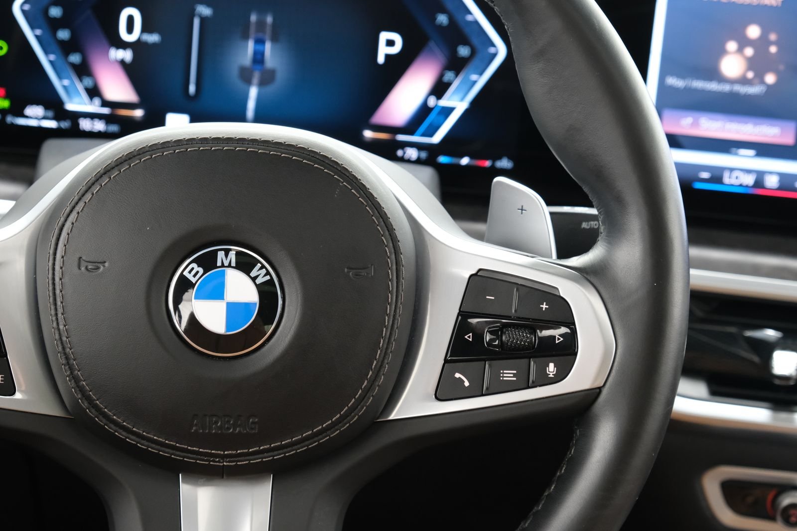 Certified Used 2024 Carbon Black Metallic BMW xDrive40i image 14