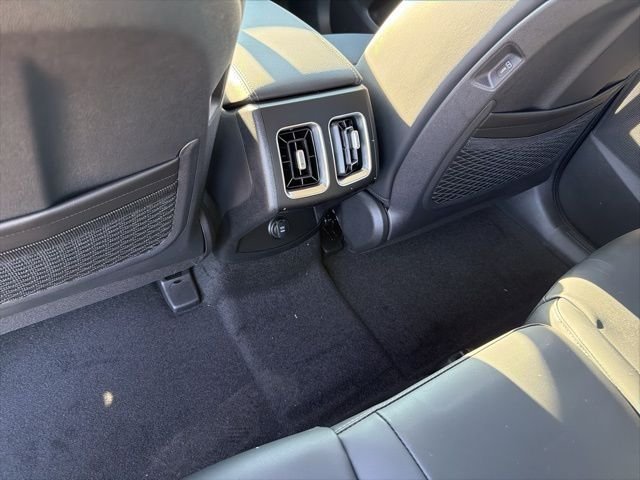 New 2026 Volcanic Sand Kia EX AWD image 11