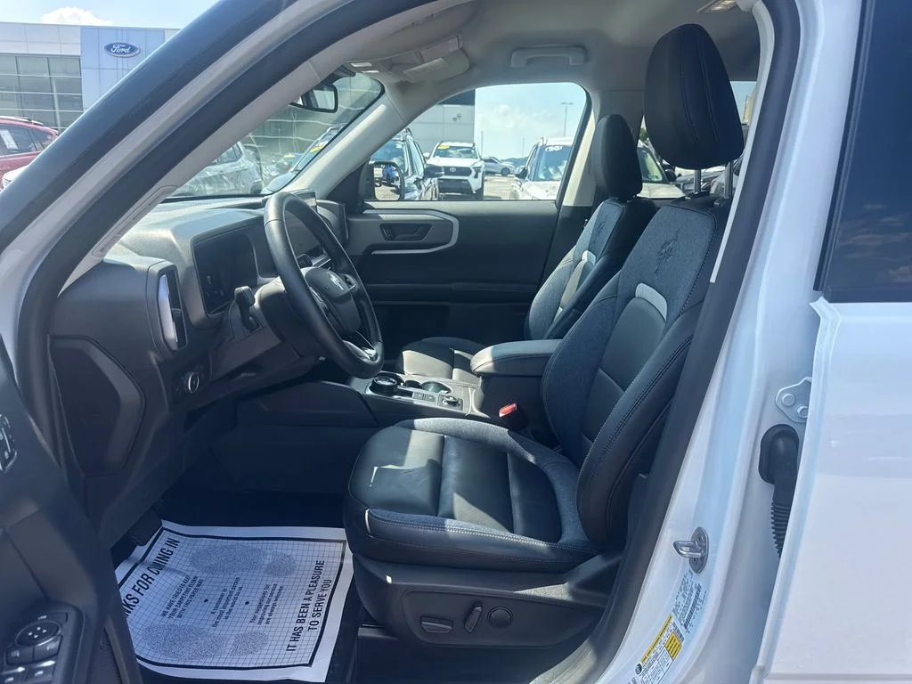 Used 2025 Oxford White Ford Outer Banks image 29