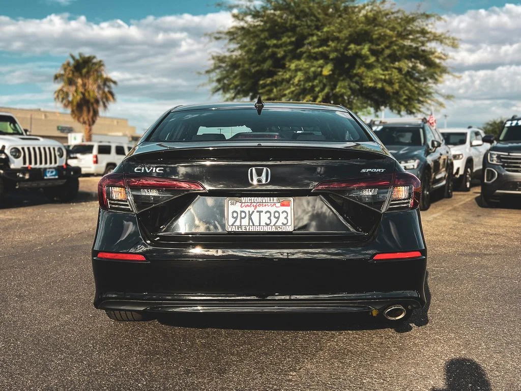 Certified Used 2025 Crystal Black Pearl Honda Sport image 8