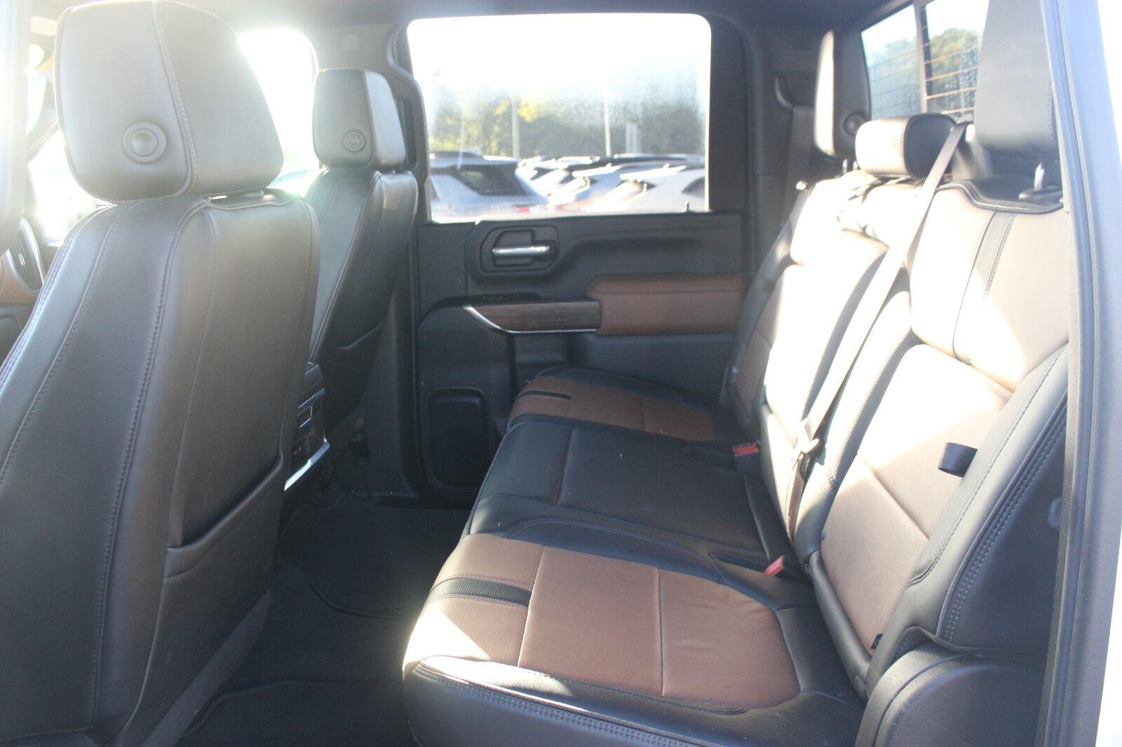 Used 2021 SUMMIT WHITE Chevrolet High Country image 35
