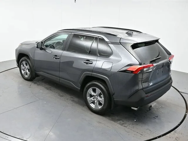Used 2022 Magnetic Gray Met Toyota XLE image 38
