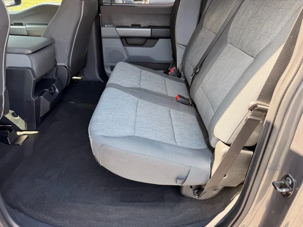 Used 2024 Gray Ford XL image 10