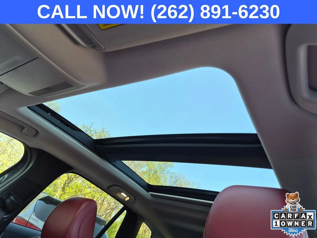 Used 2025 Gray Mazda Premium image 12