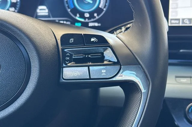 Used 2025 Gray Hyundai Limited image 28