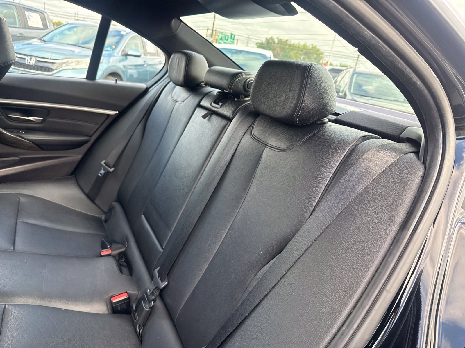 Used 2016 Black BMW 328i xDrive image 14