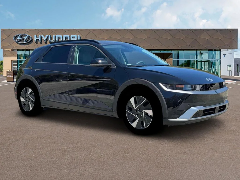 New 2026 Black Hyundai SEL image 10