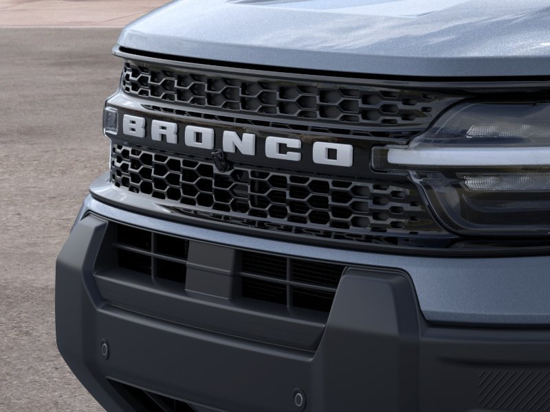 New 2026 Azure Gray Metallic Tri-Coat Ford Outer Banks® image 17