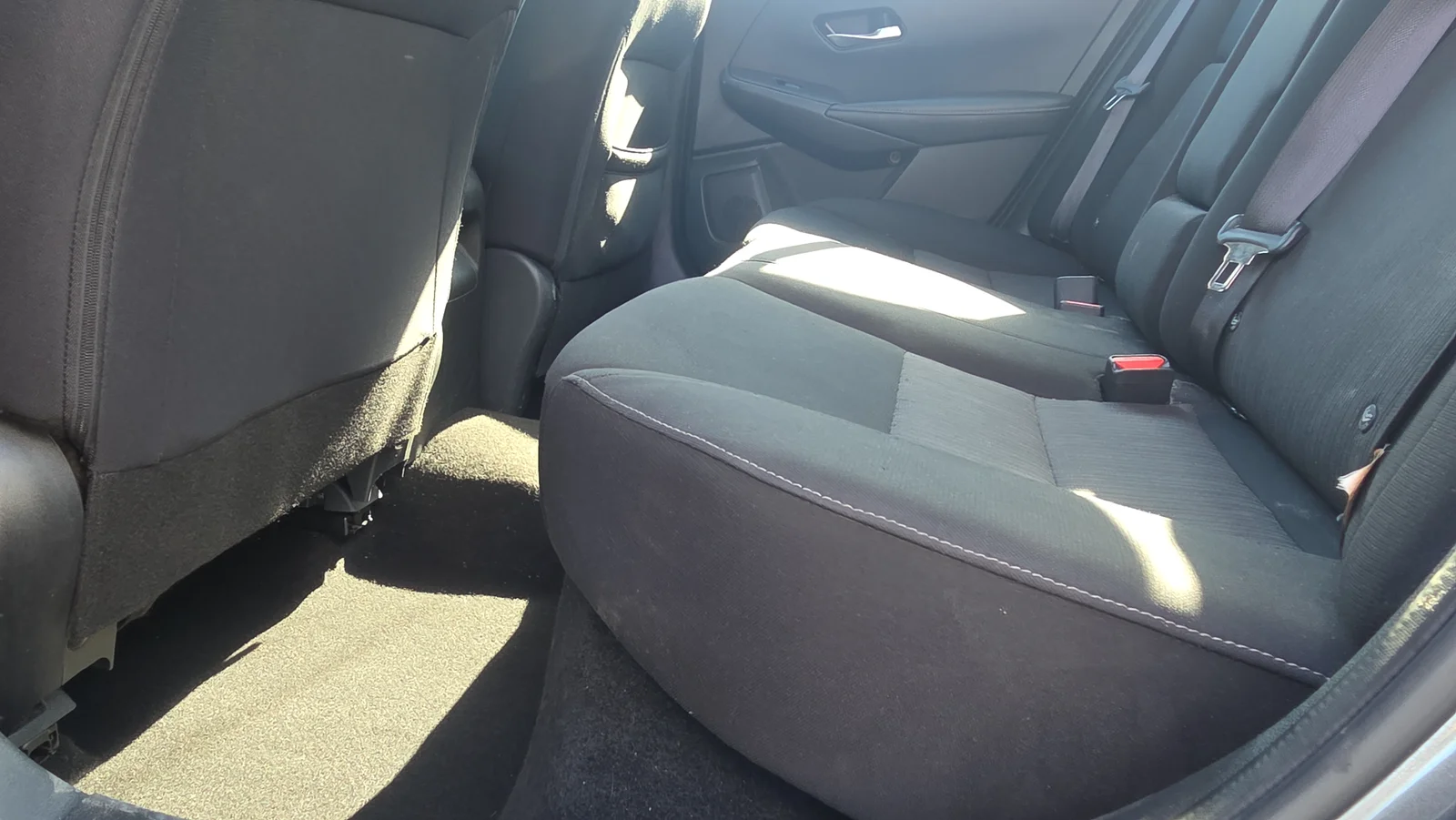 Used 2022 Gray Nissan SV image 19