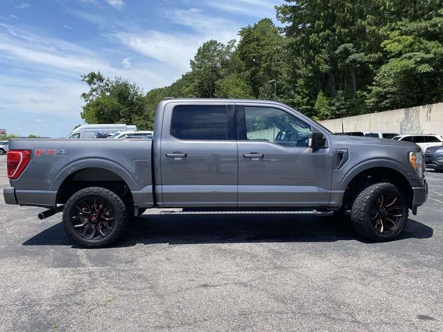 Used 2022 Gray Ford XLT image 2