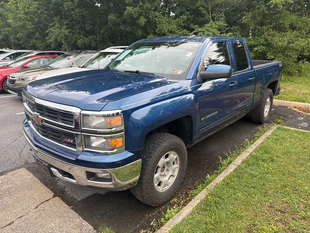 Used 2015 Chevrolet Silverado 1500 LT with VIN 1GCVKREC4FZ360951 for sale in Harrisonburg, VA