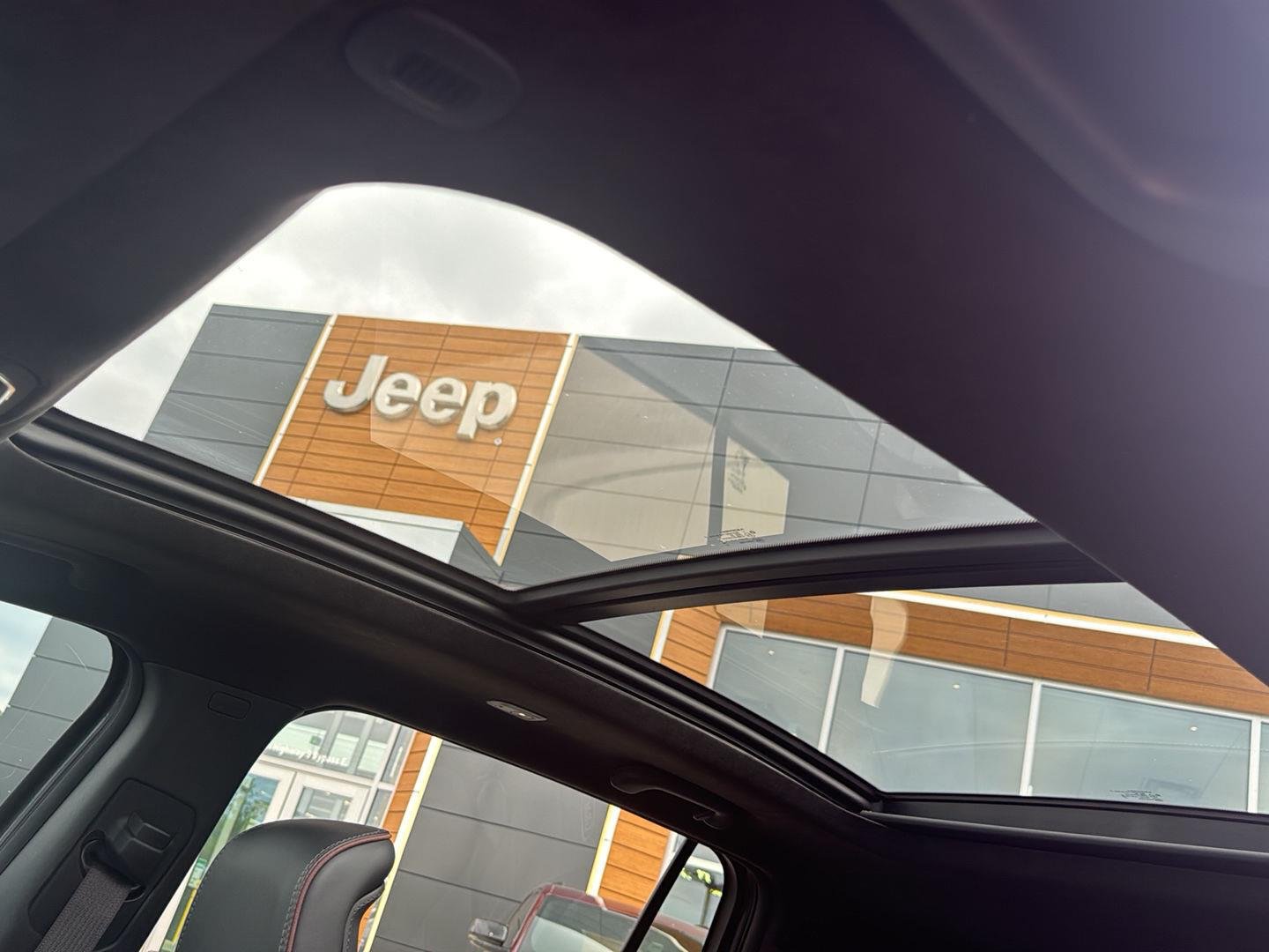 Used 2024 Baltic Gray Metallic Clearcoat Jeep Launch Edition image 23