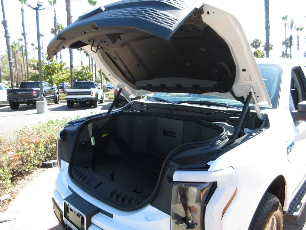 Certified Used 2024 Oxford White Ford Flash image 27