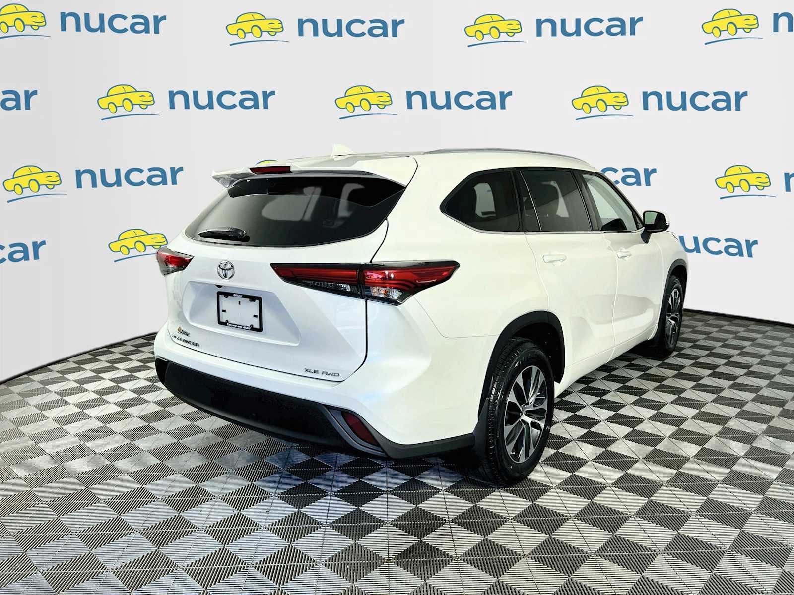 Used 2021 Blizzard Pearl Toyota XLE image 7