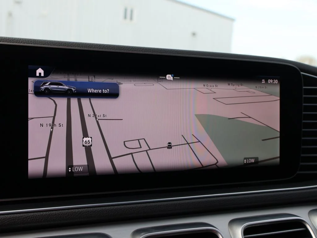 Used 2025 Black Mercedes-Benz GLE 350 image 37