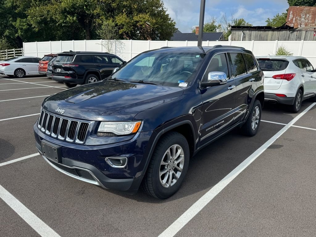 Used 2015 Blue Jeep Limited image 2
