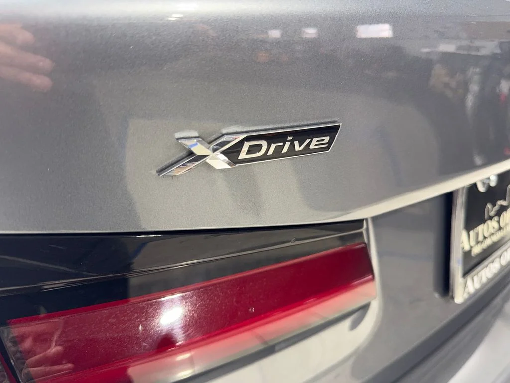 Used 2022 Blue BMW 530i xDrive image 23