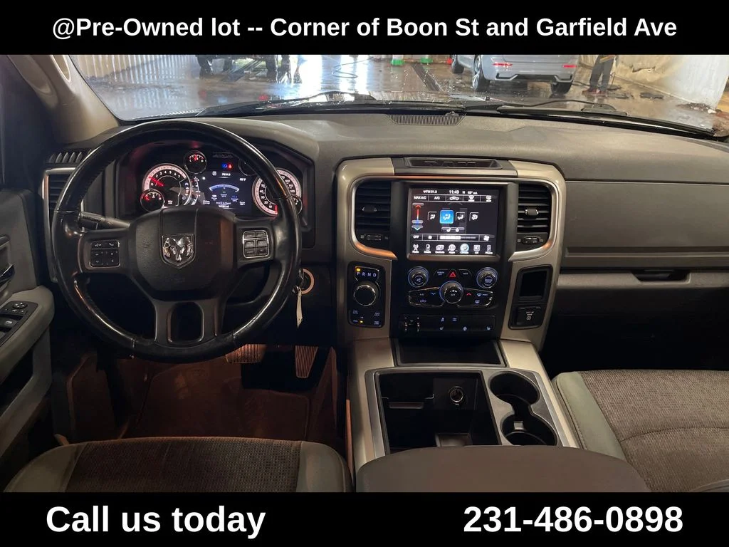Used 2015 Black Ram Big Horn image 18