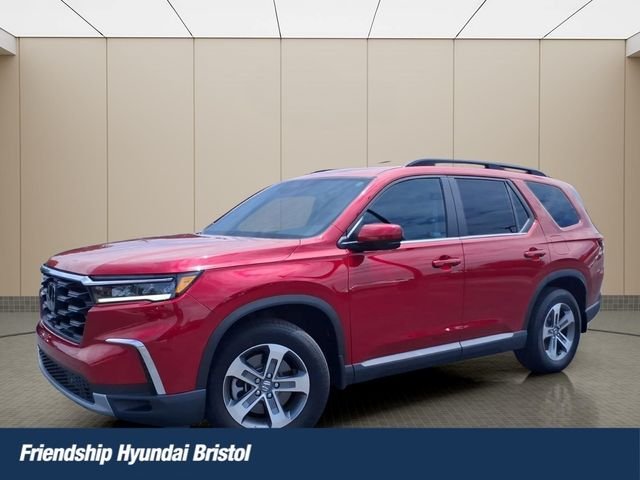Used 2025 Red Honda EX-L image 1
