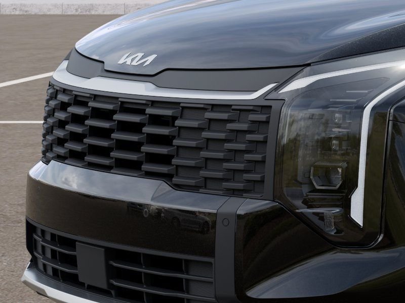 New 2027 Black Kia LX image 12