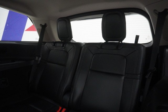 Used 2021 WHITE Lincoln Reserve image 23
