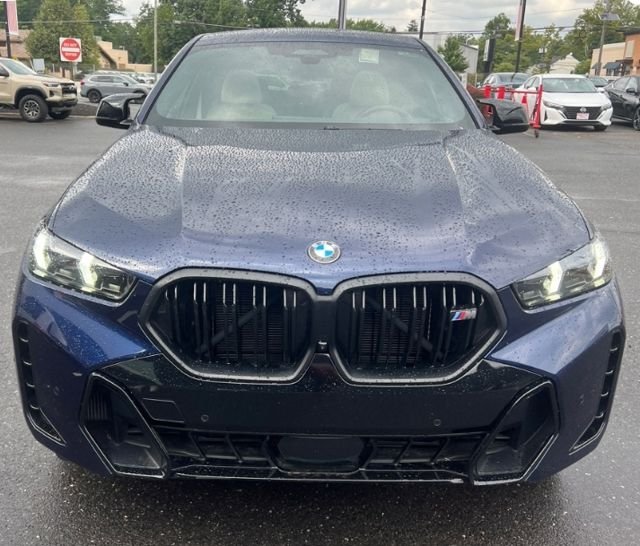 Certified Used 2025 Blue BMW M60i image 3