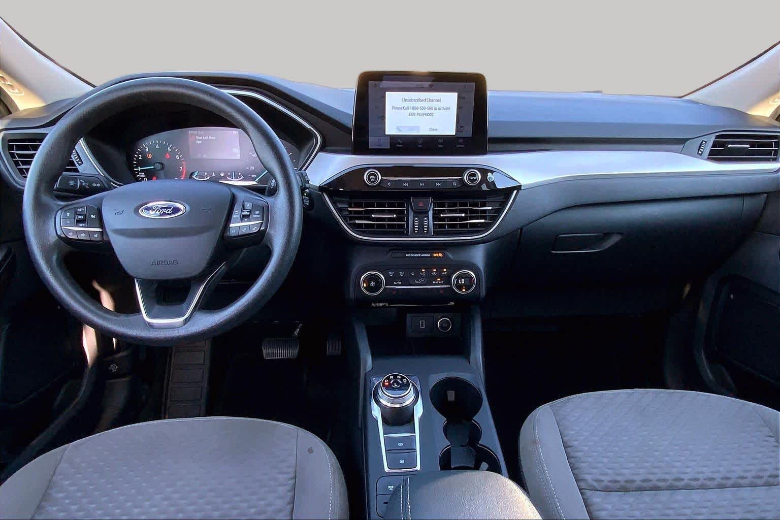 Used 2020 Ingot Silver Metallic Ford SE image 16