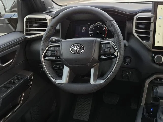 2026 Toyota Tundra Platinum - Photo 16