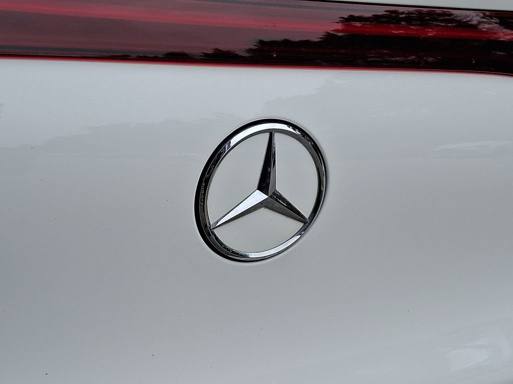 Certified Used 2023 White Mercedes-Benz 350 SUV image 30