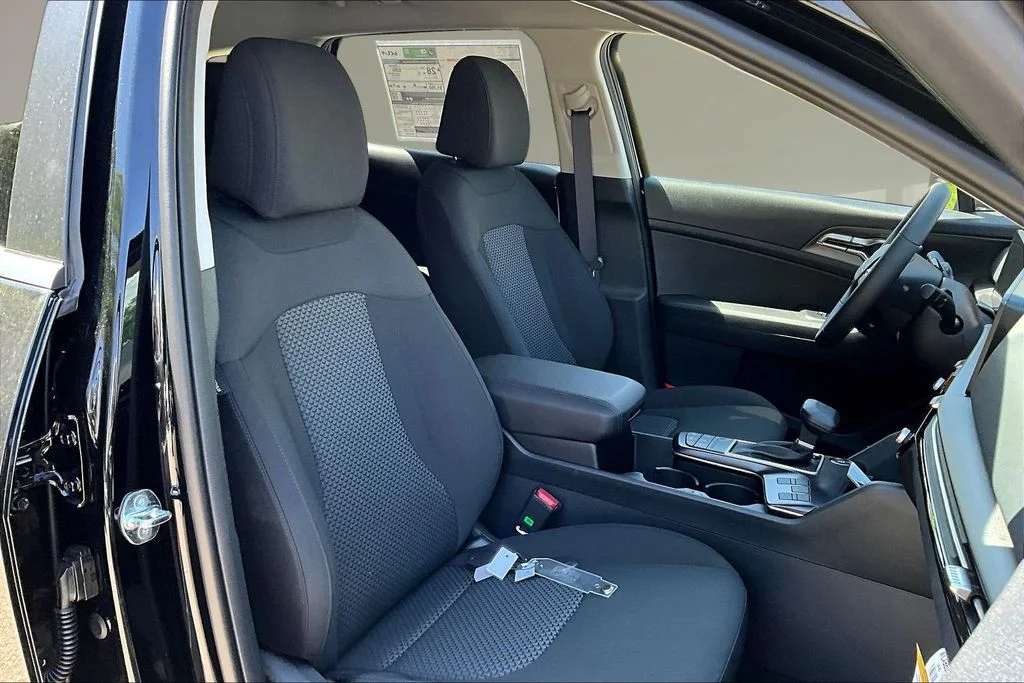 New 2026 Ebony Black Kia LX image 10