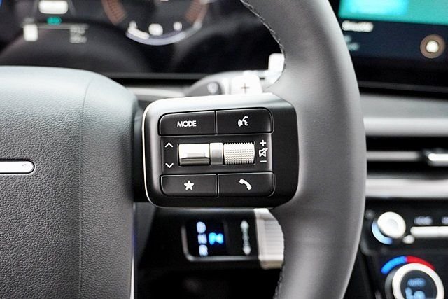 New 2026 Silver Hyundai SE image 39