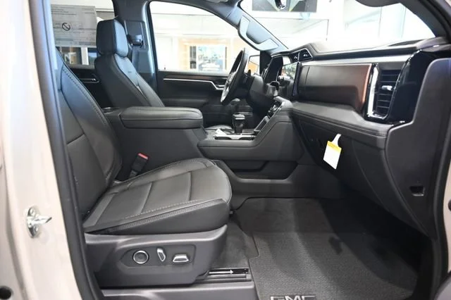 2026 GMC Sierra 1500 Denali - Photo 14