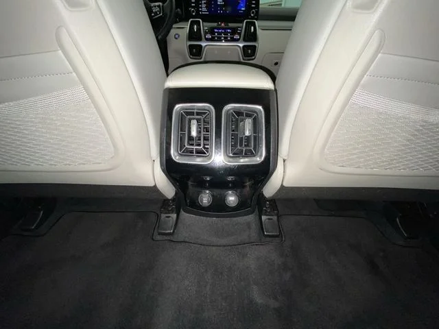 Used 2023 White Kia SX image 30