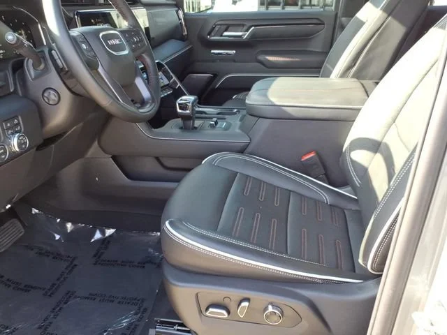 Used 2026 Sterling Metallic GMC AT4X image 13
