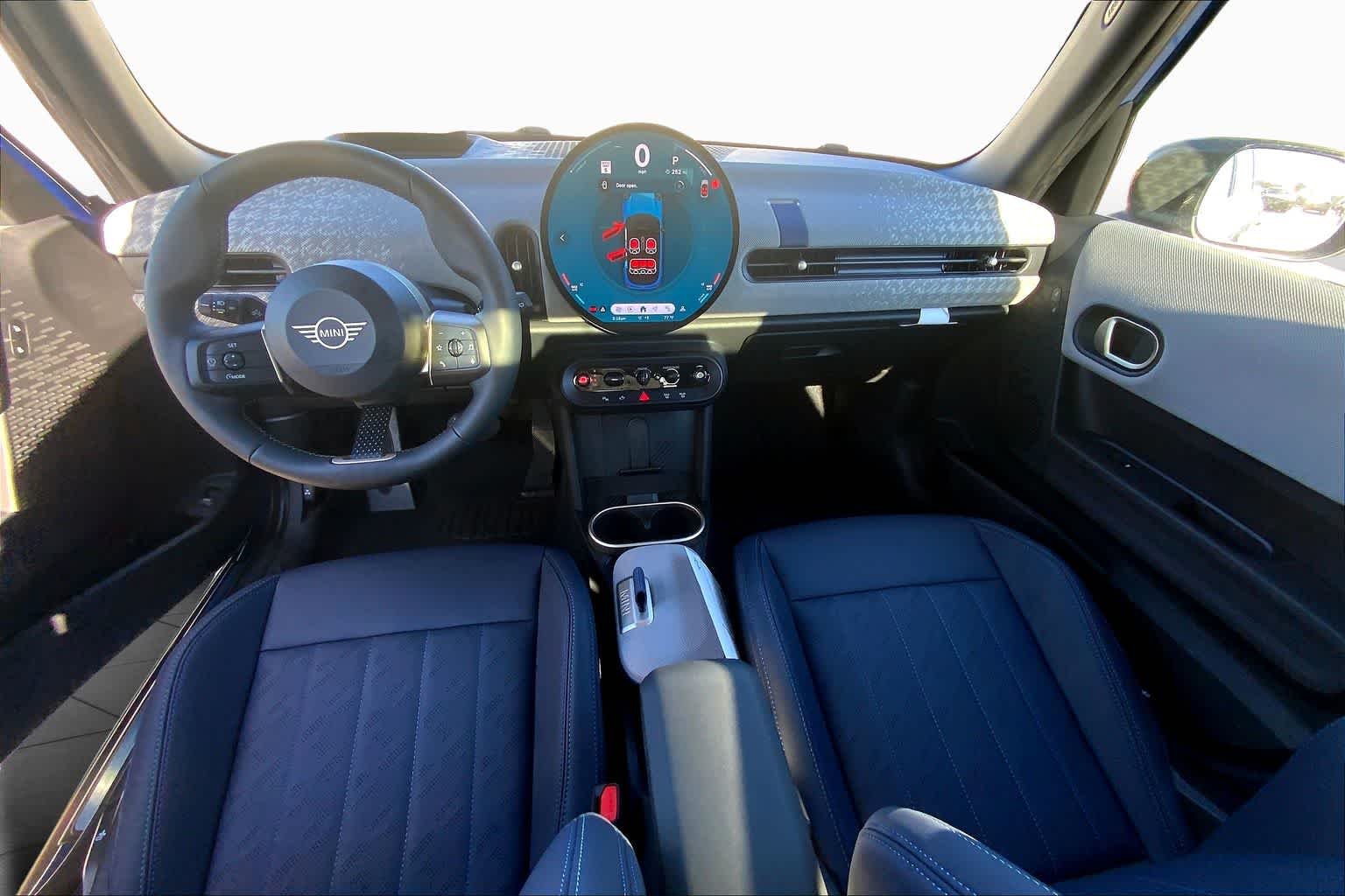 New 2026 Icy Sunshine Blue Metallic MINI Signature Plus image 5