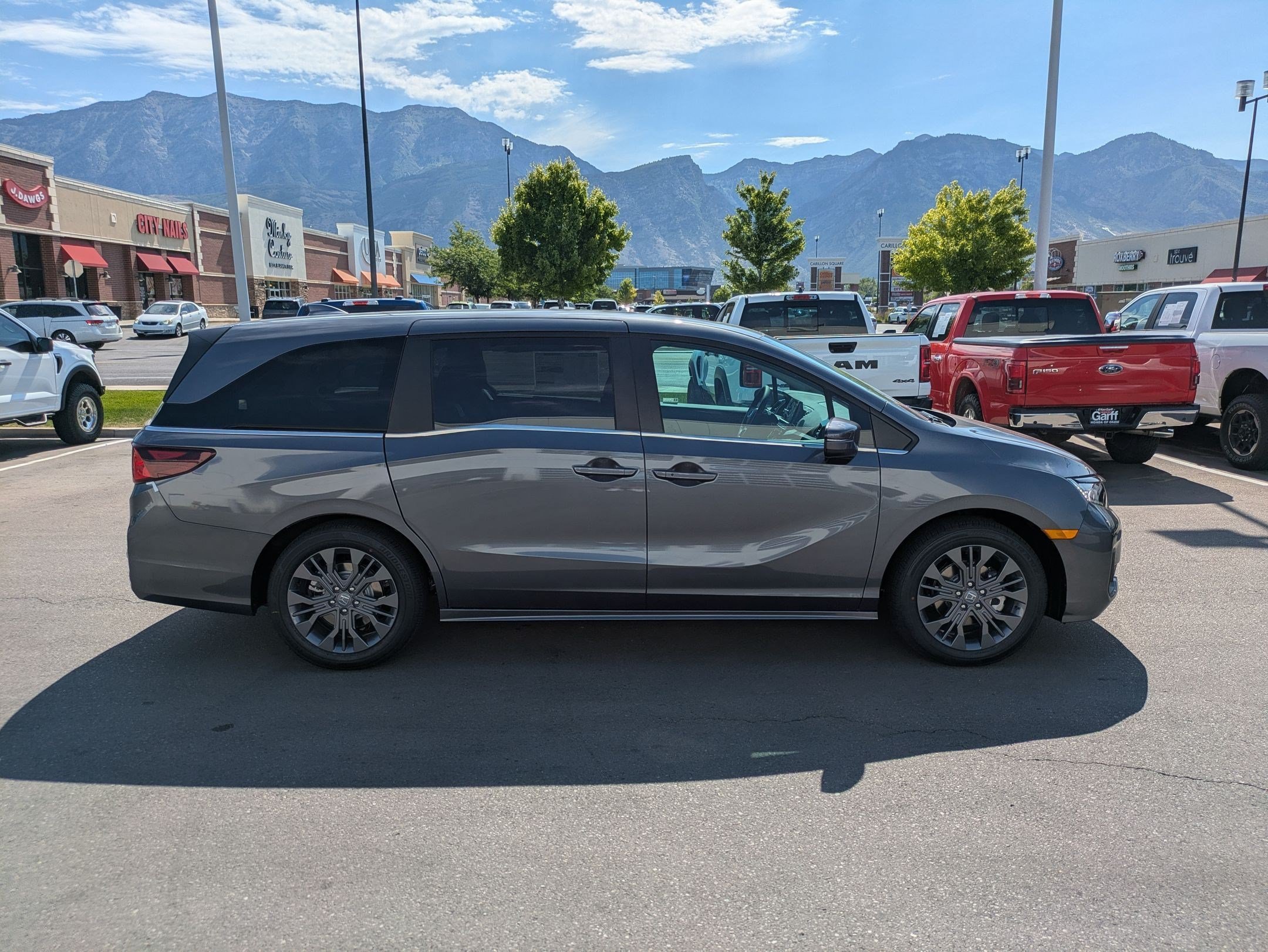 New 2026 Modern Steel Metallic Honda Touring image 2