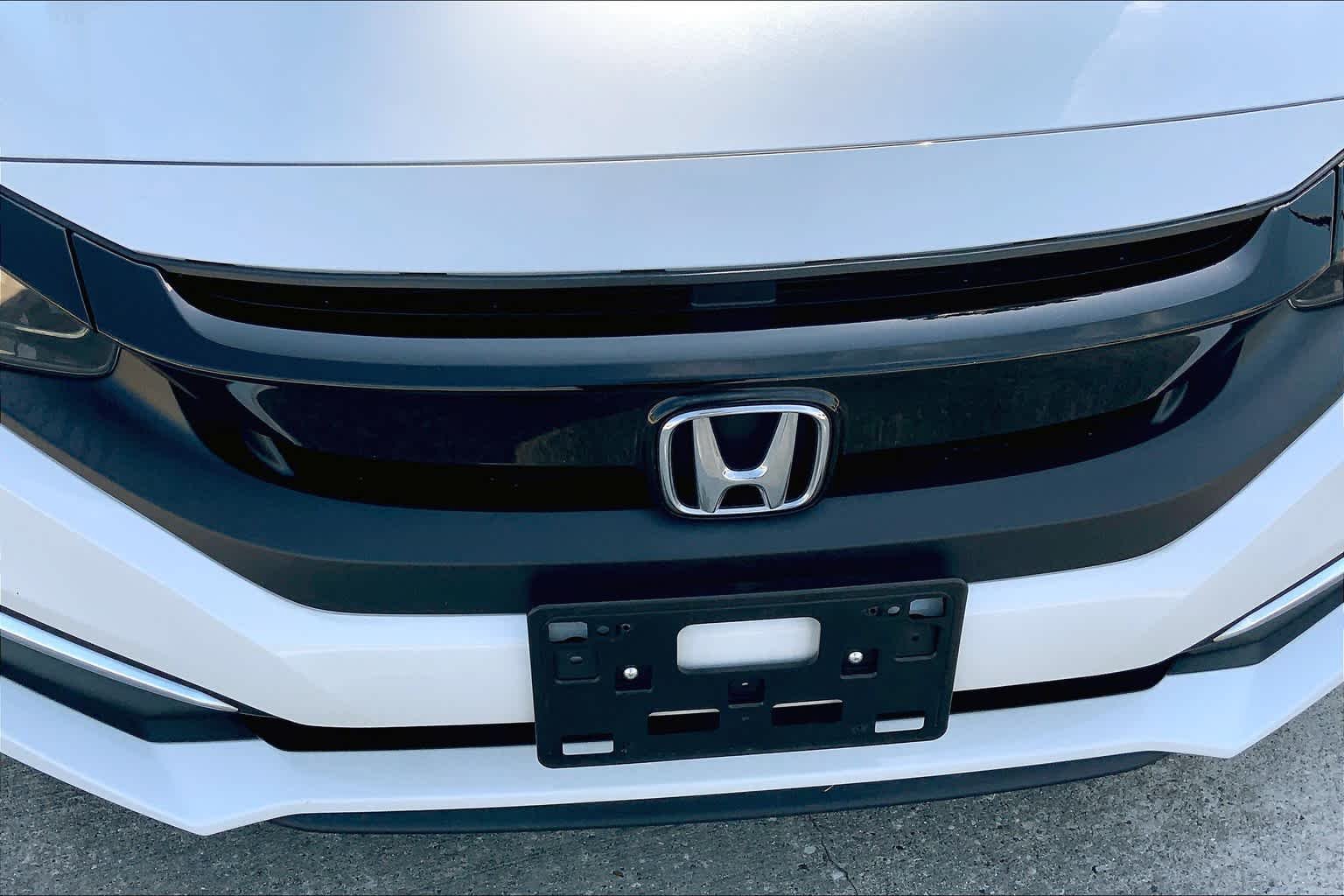 Used 2019 Platinum White Pearl Honda EX-L image 29