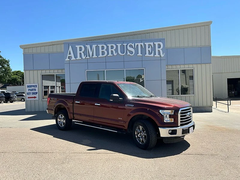 2015 Ford F-150 XLT 4x4 SuperCrew 145-in's photo
