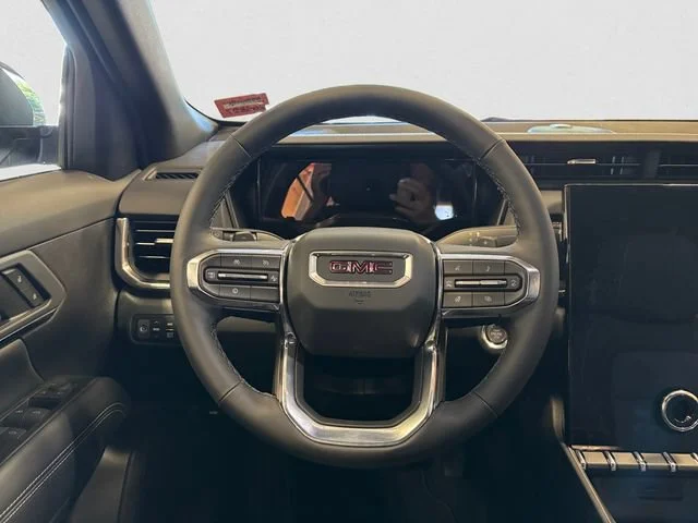 New 2027 Summit White GMC Elevation image 13