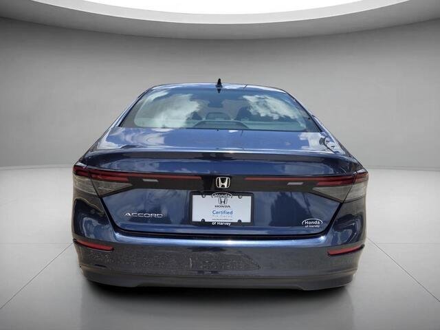 Used 2023 Canyon River Blue Metallic Honda EX image 4