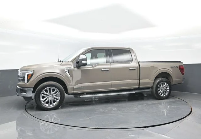 Certified Used 2025 Gray Ford Lariat image 35
