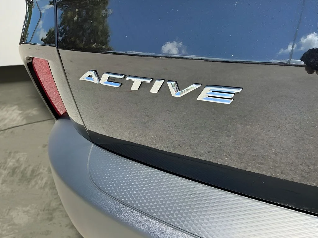 Used 2025 Black Ford Active image 52