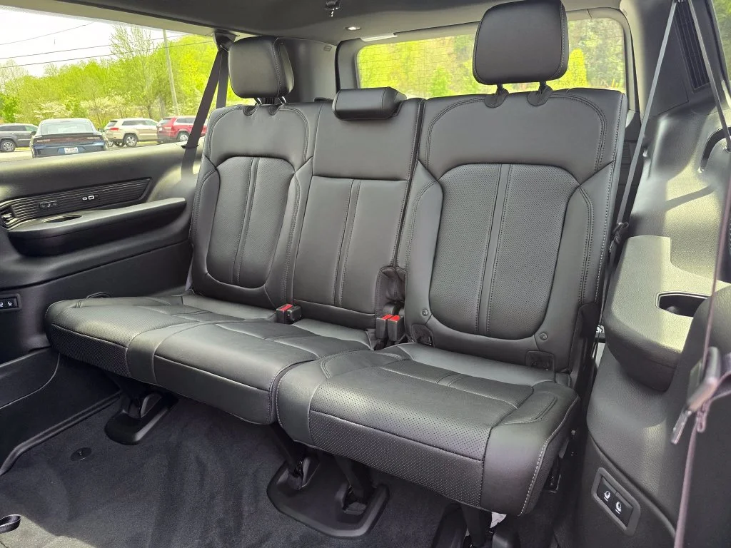 New 2026 White Jeep Limited Altitude image 12