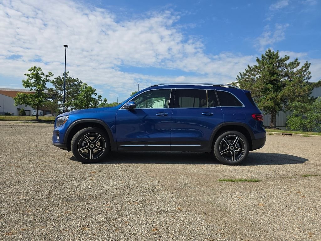 New 2026 Starling Blue Metallic Mercedes-Benz GLB 250 image 13