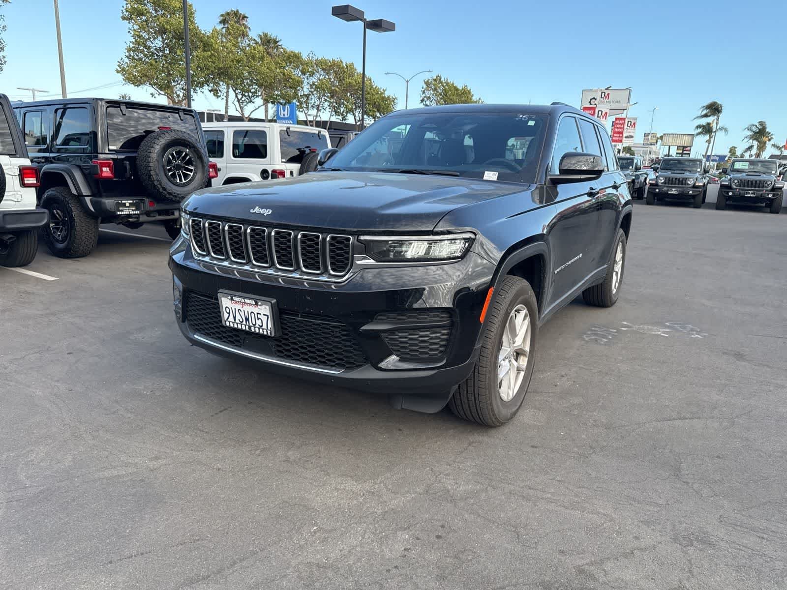 2025 Jeep Grand Cherokee Laredo X's photo
