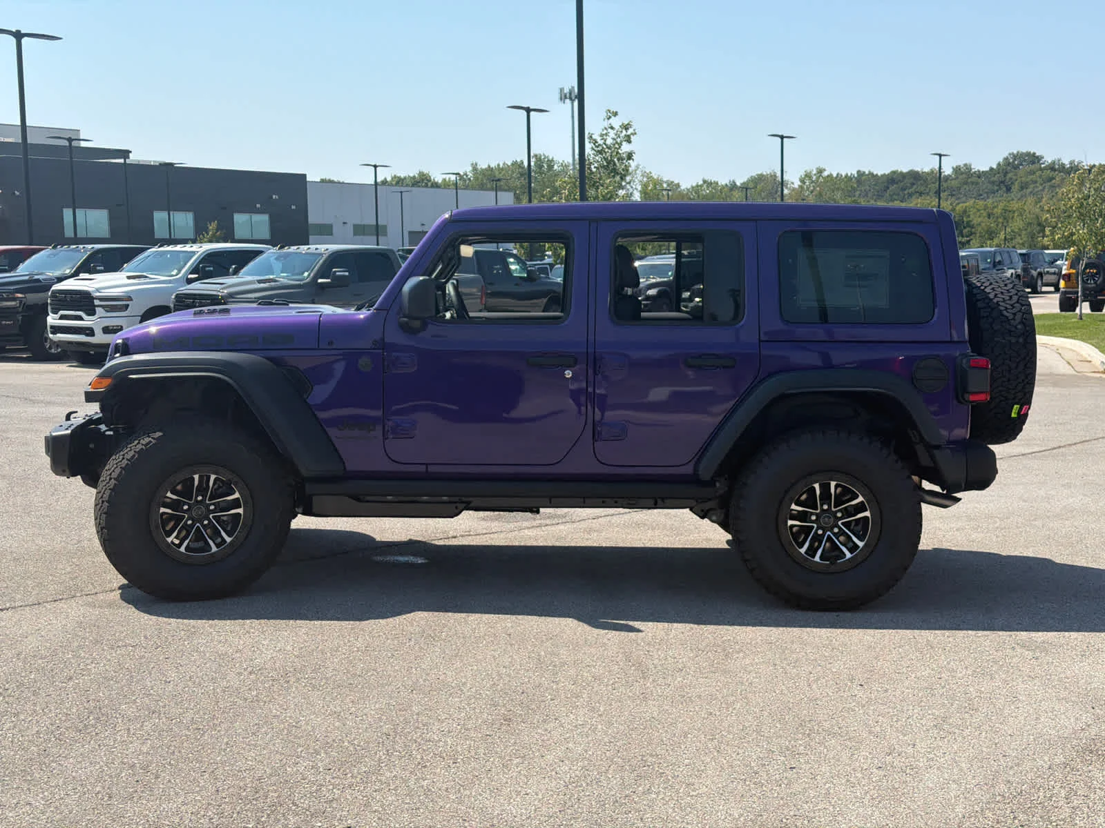 New 2026 Reign Exterior Paint Jeep Moab 392 image 5
