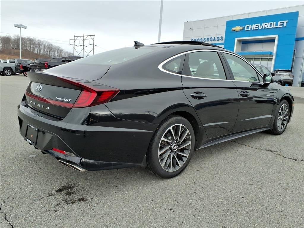 Used 2021 Phantom Black Hyundai Limited image 7
