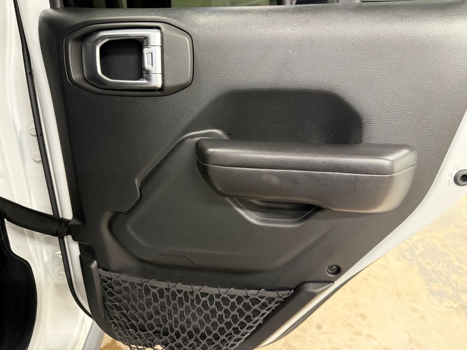 Used 2020 White Jeep Unlimited Willys image 29
