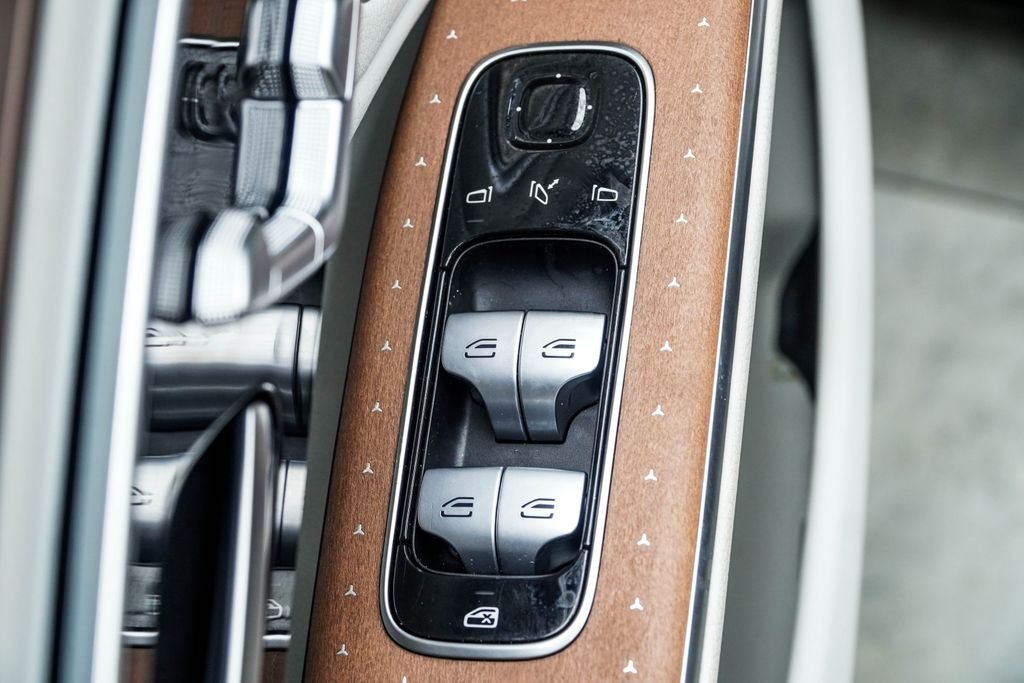Used 2024 Blue Mercedes-Benz 450 image 41