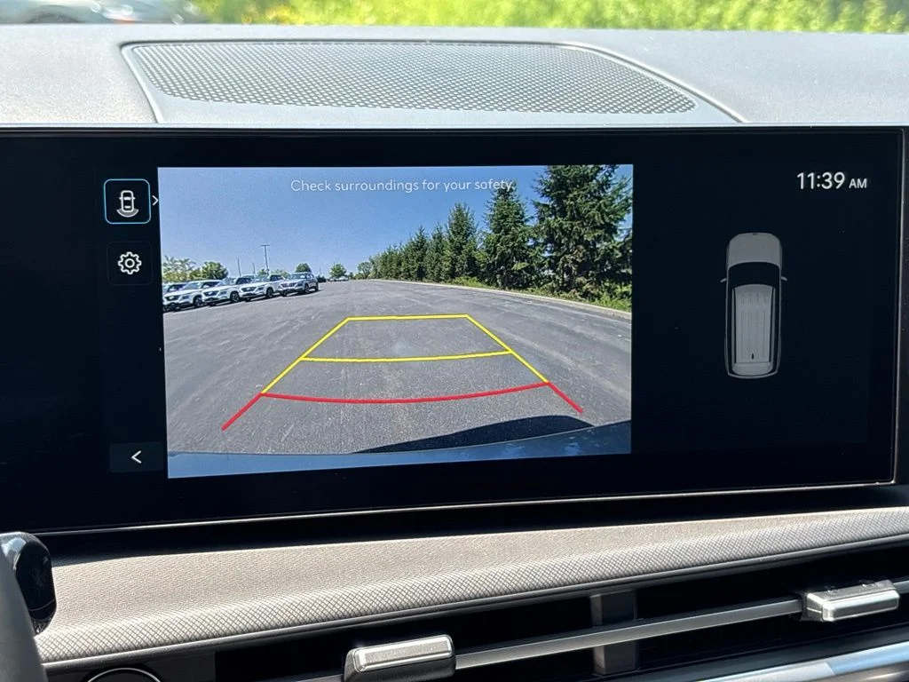 New 2026 Silver Hyundai SE image 20